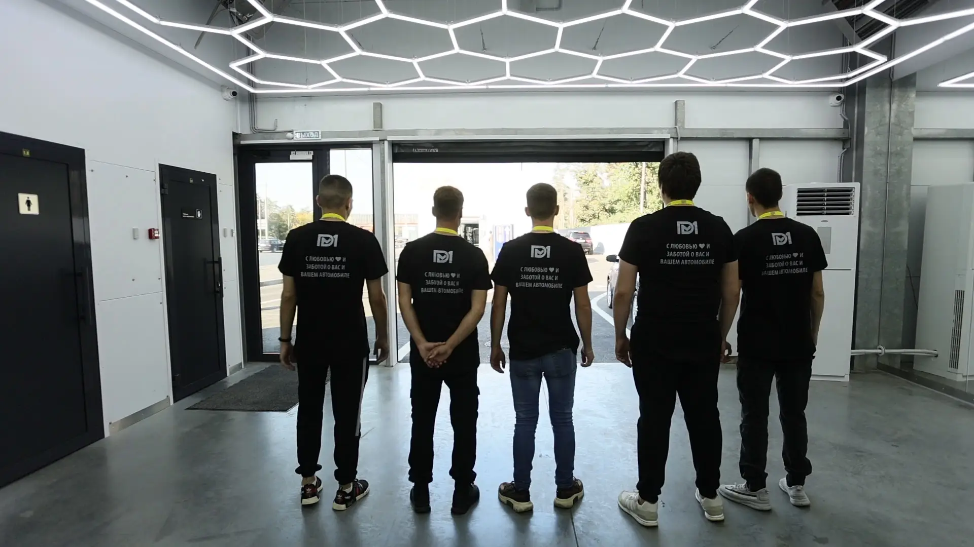 Img 3388. Mp4 snapshot 00. 19 2024. 09. 26 01. 04. 54 - робот мойки под ключ